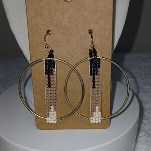 Handcrafted Beaded Hoop Earrings — Black, Beige & White
